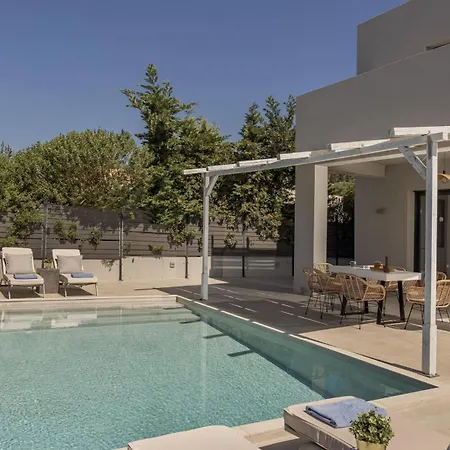 Villa Olive Bay View *